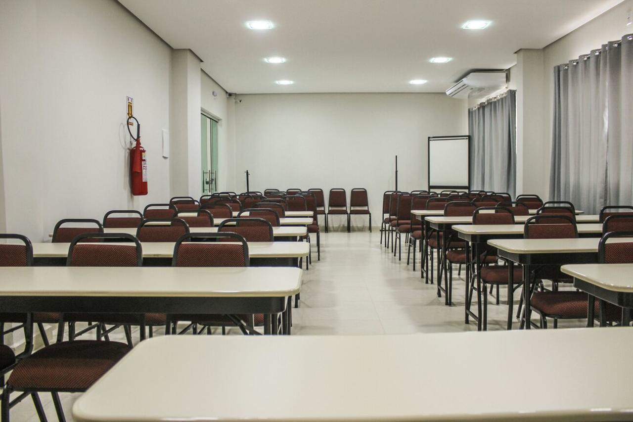 Vera Cruz Business Hotel Acailandia エクステリア 写真