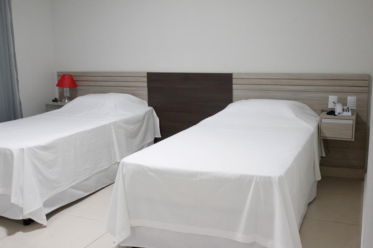Vera Cruz Business Hotel Acailandia エクステリア 写真